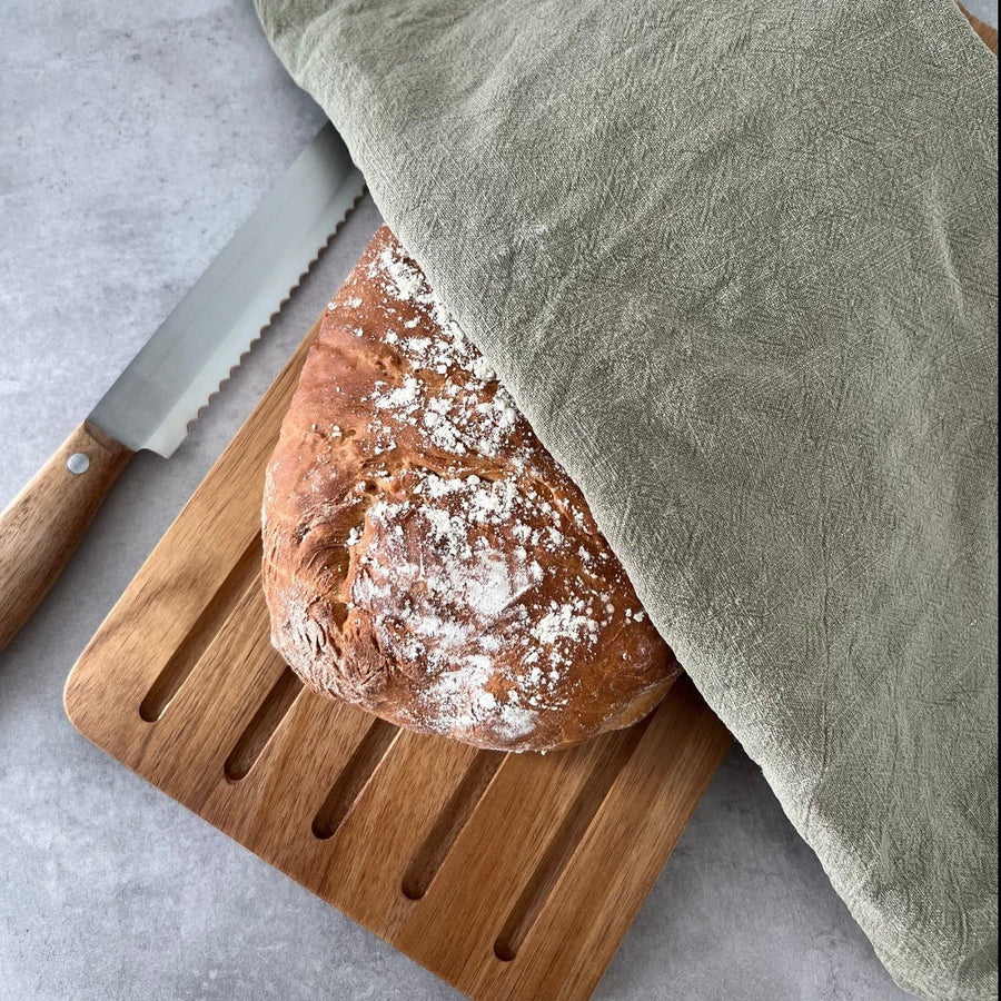 Dorre Billy brödset, akaciaträ/rostfritt stål